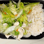 Best 7. Chow Mein White sc. (Chicken)晚鸡炒面 in Wellington, FL